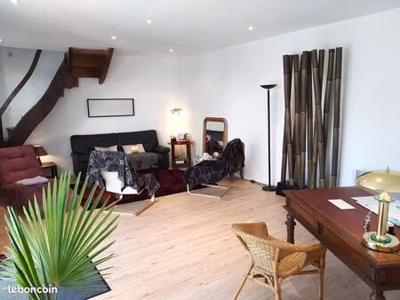 lons-le-saunier (39 jura)  à vendre appartement plain-pied centre-ville dans résidence de 