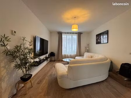 appartement 3 pièces 72 m²