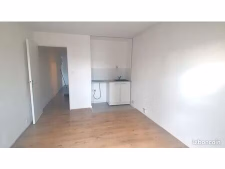 t1 bis 30 m2 hôpitaux facultés