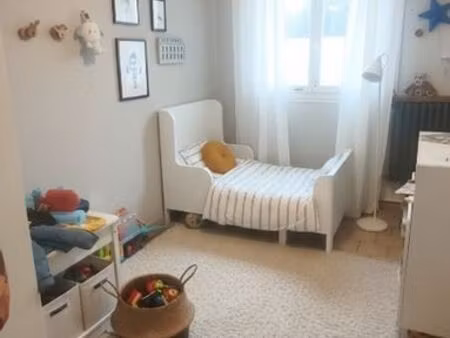 ? sète – château vert – grand t4 de 73 m² (ancien t5) en rdc – 3 façades + cave 9 m² – acc