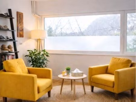 cabinet 14 m² palaiseau centre – parking privé – idéal thérapeute – 595 cc