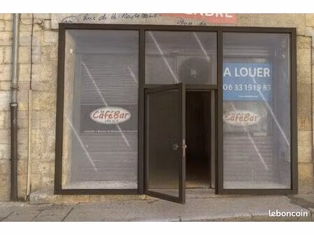 besançon – local commercial à louer (126 m²) - refait à neuf