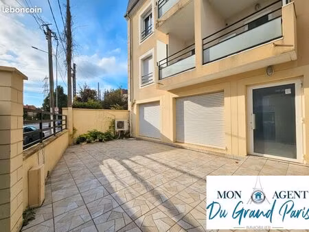 local commercial 120 m² palaiseau