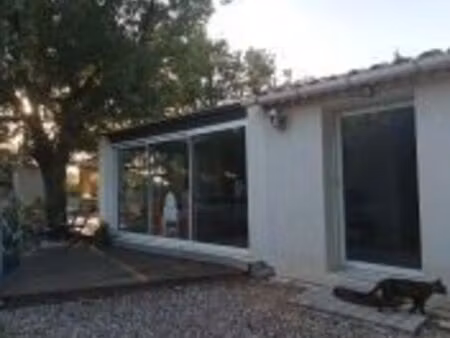 ? maison familiale lumineuse avec piscine – 131 m²