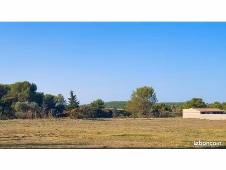 terrain 450 m² lunel