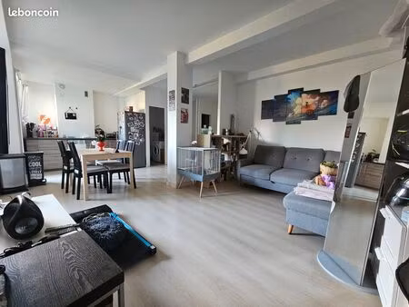 studio / 2 pièces 46 71m² avec balcon