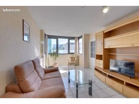 appartement 2 pièces 52 m²