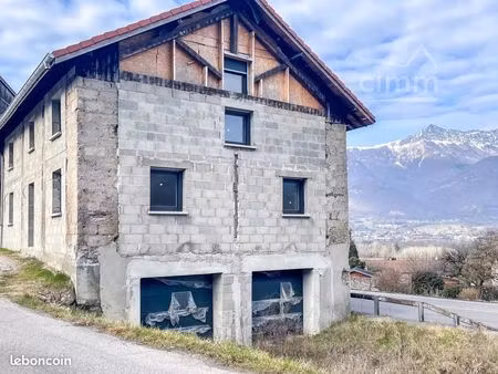 appartement 4 pièces 91 m²