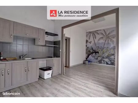 immeuble 8 pièces 161 m²