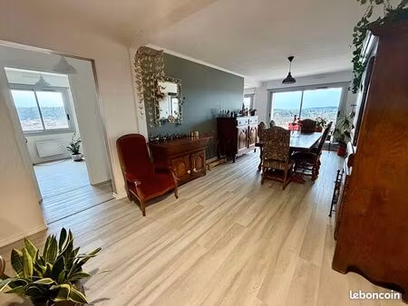 appartement 4 pièces 93 m²