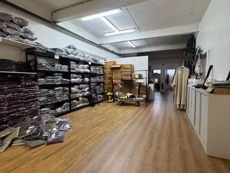 entrepôt/ bureaux pantin