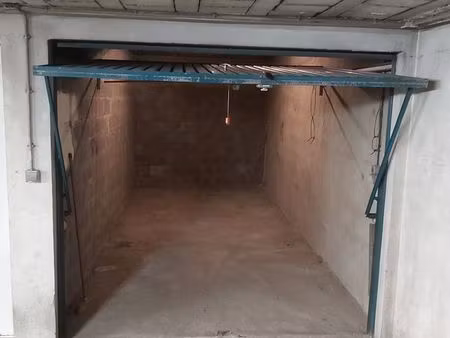 a vendre garage/box 13m2 à asnieres /gennevilliers quartier des grésillons