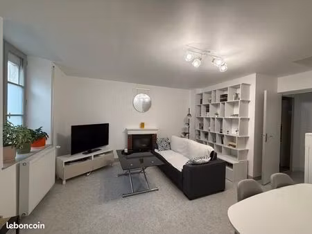 maison de ville 4 pièces 65 m²