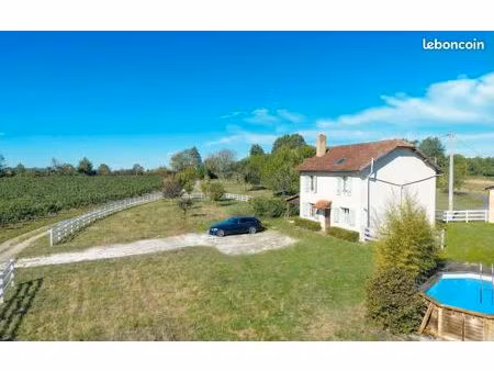 maison à la campagne