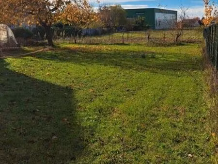 terrain à vendre 562m2