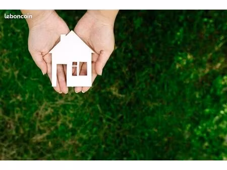 terrain 1 500 m² thesee