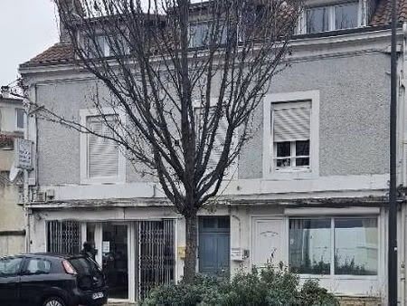 immeuble 8 pièces 154 m²