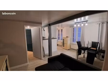 t2 meublé tout équipé calme cv montbéliard