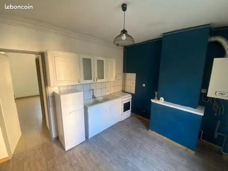 f1 de 30 m2 à montigny les metz