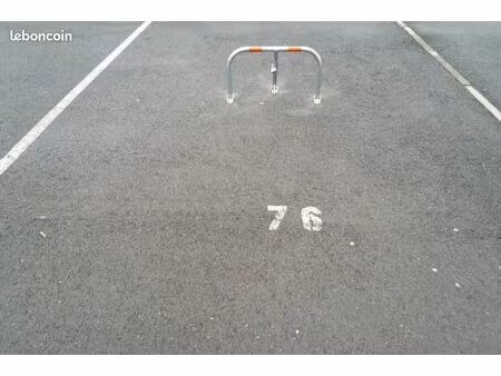 location places de parking- amnéville