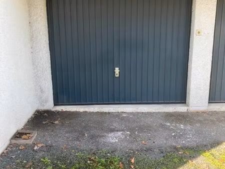 garage/box individuel