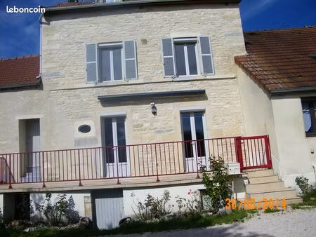 maison ancienne à louer à ancey   20km ouest de dijon