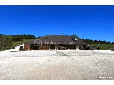 ferme 8 pièces 303 m²