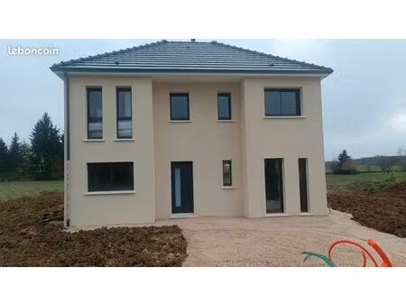 propriété 5 pièces 110 m²