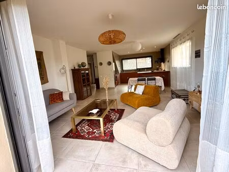 maison récente 112 m² avec jardin clos