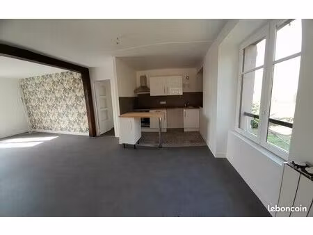 t3 dans petite résidence + jardin