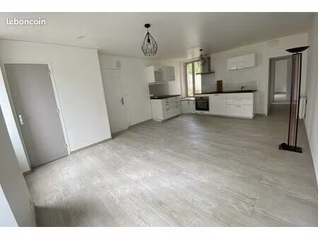 appartement t2 bellegarde 42m2