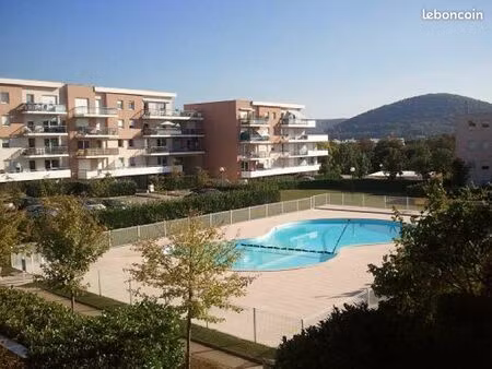 appartement meublé clos saint martin