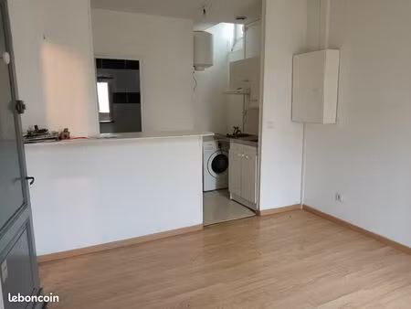 studio 19 m2  bastide