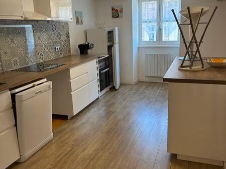 t2 meublé centre-ville proche hôpital