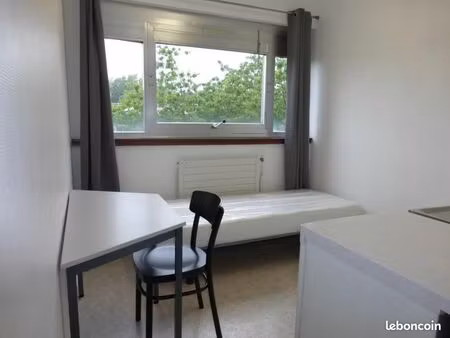 appartement 2 pièces 10 m²
