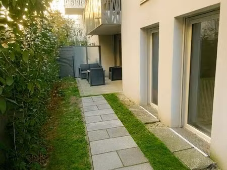 3 pièces avec terrasse et un jardin de 32 m2