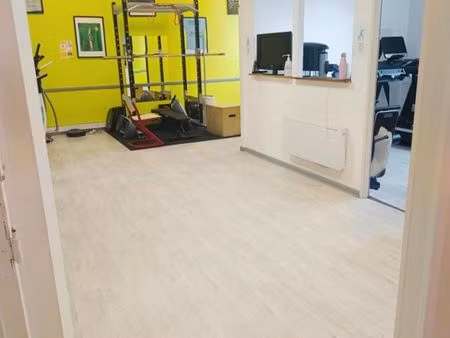 local pro quartier république