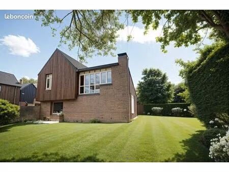 maison 6 pièces 120 m²