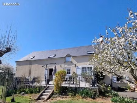 magnifique propriété 5 chambres avec terrain sans vis à vis