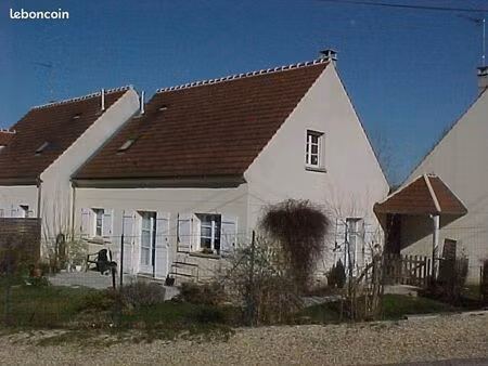 maison 60610 lacroix st ouen