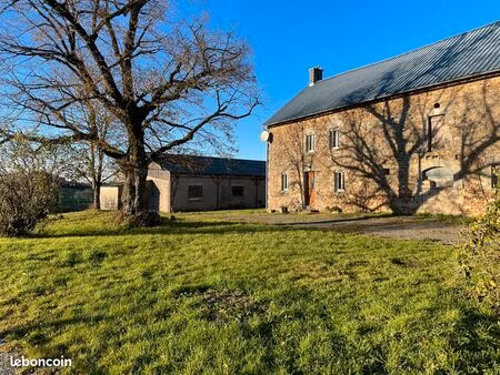 maison de 117 m² à la campagne avec jardin et grand garage - le lonzac