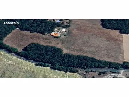 4 ha de terres agricoles à moustier - 47800