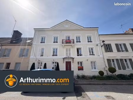 appartement 4 pièces 112 m²