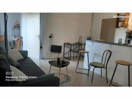 t2 plein pied 43 m2 norme [url masquée pour votre sécurité]. dans centre ancien vic la gar