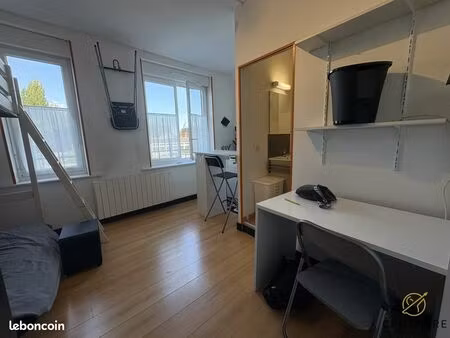 studio 1 pièce 17 m²