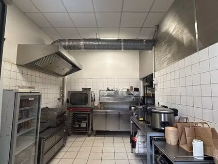 dark kitchen / cuisine / restaurant à emporter 20m2 montreuil