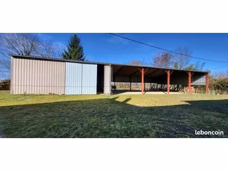 local industriel poligny