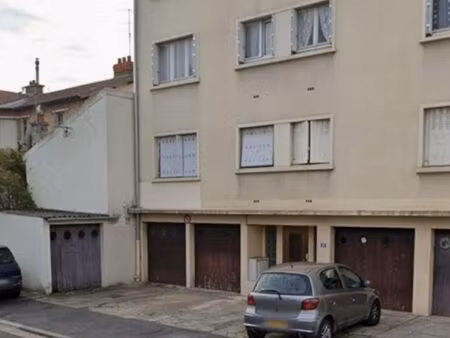 garage box espace de stockage