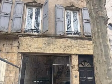 local commercial 38 m²