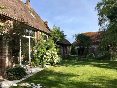 propriété 5 pièces 151 m²